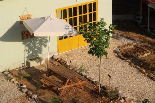 Bed & Breakfast Secluded Apart Surrounded By Nature In Kusadasi