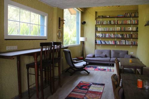 Bed & Breakfast Secluded Apart Surrounded By Nature In Kusadasi