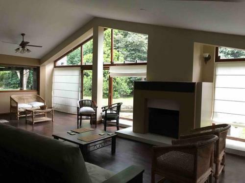 Lind�sima Casa De Campo En Villa San Lorenzo Salta