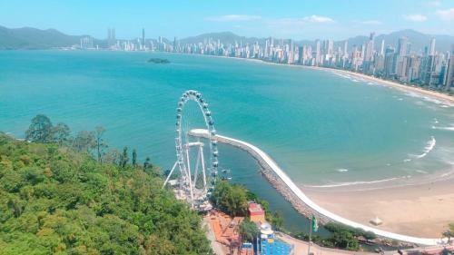 Apartamento Bal. Cambori� Vista Mar E Roda Gigante
