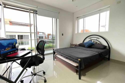 Casa San Isidro Con Elevador Ideal Para La 3 Edad