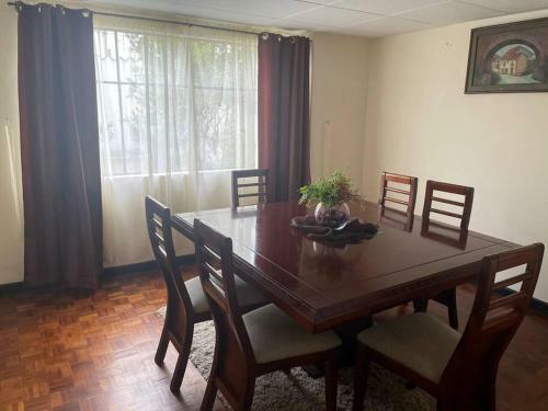 Casa 2 Pisos 100% Funcional En Cuenca Garantizado