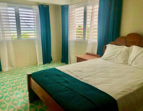 Hostal Rum Punch Lodge