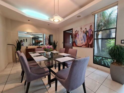 Luxury House In Santa Elena