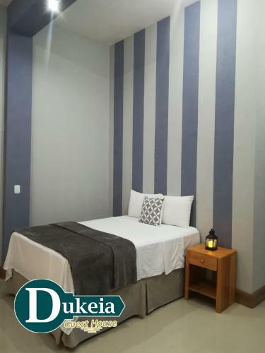 Hostal Dukeia Guest House