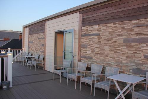 Safari Motel Boardwalk