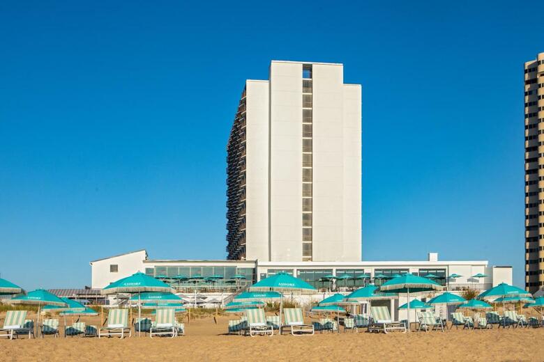 Hotel Ashore Resort & Beach Club