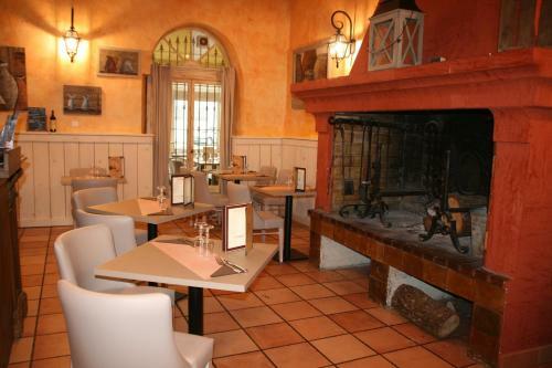 Hotel Le Relais De La Cal�che