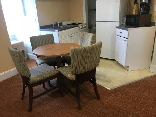 Ocean Lodge Hotel & Apartments