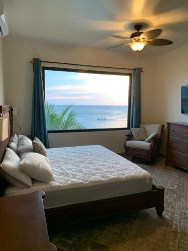 Hotel Brisas Del Mar Beach + Dive Resort