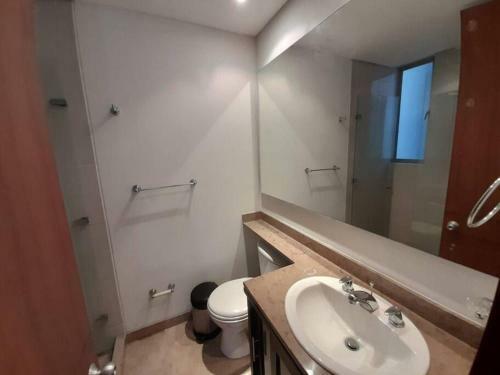 Amplio Y Comodo Apartamento Ubicado En Caobos