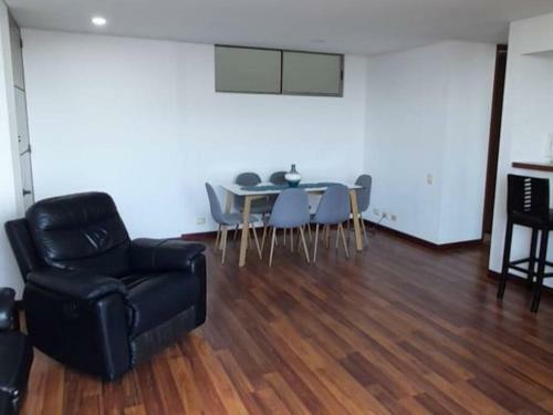 Amplio Y Comodo Apartamento Ubicado En Caobos