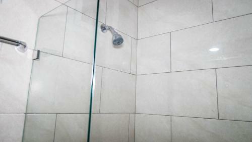 Apartamento Modern Condo, Great Location!