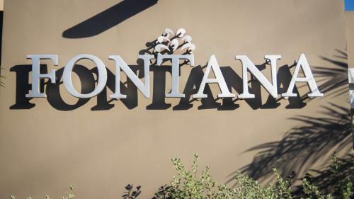 Apartamento Modern Condo, Great Location!