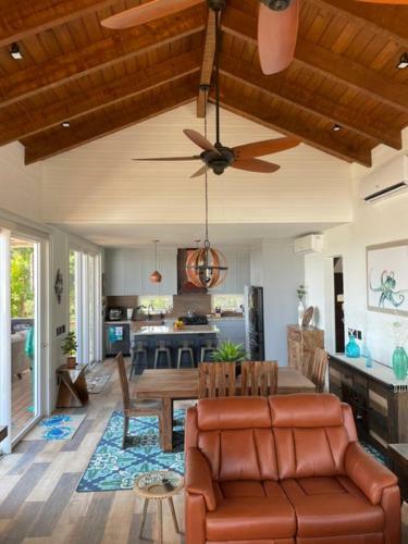 Villa Pelican Reef House