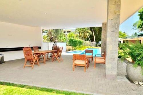 Beachside Casa Yara - Beautiful Villa, Jaco Beach