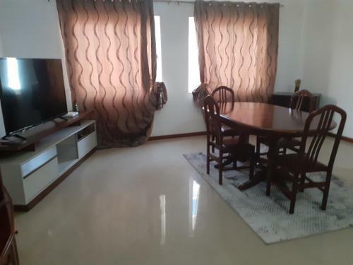 Apartamento Av Santiago Palmarejo Condominio Banco Bca