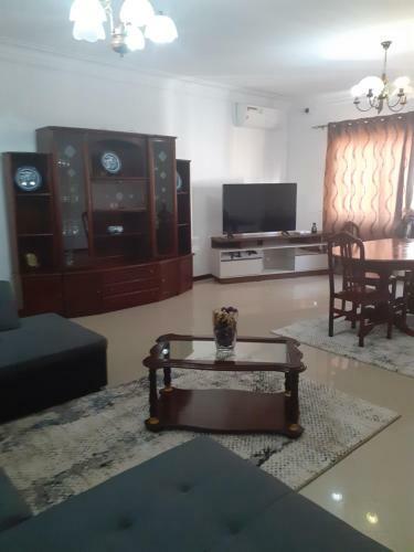 Apartamento Av Santiago Palmarejo Condominio Banco Bca