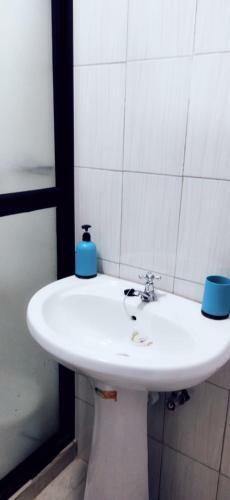 Apartamento Elegant Furnished Studio