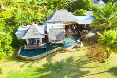 Villa Corallia, Tropical Mansion