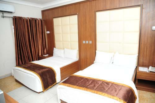 Josto Apartments & Suites