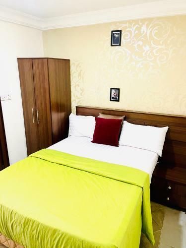 Od-v!ck's Topview, Wuse District, Wifi,dstv, 24hr Power,tight Security