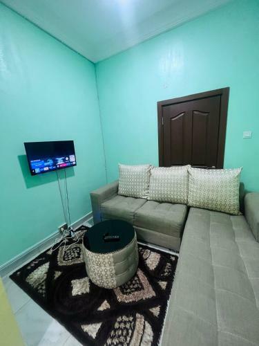 Charming 1 Bedroom Apartment At Gudu - Netflix,wifi