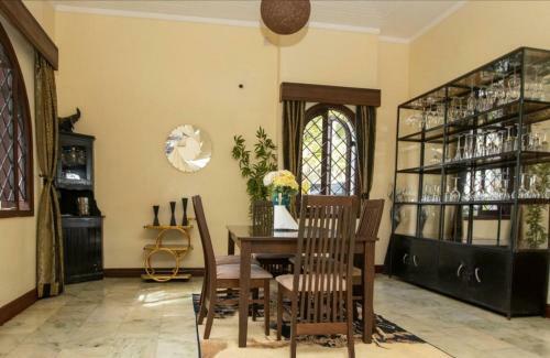 Creek Side Residential Nyali Entire Villa With Private Pool