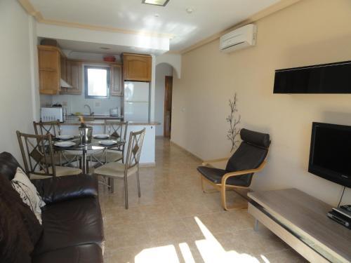 Playamarina II Aparthotel Cabo Roig
