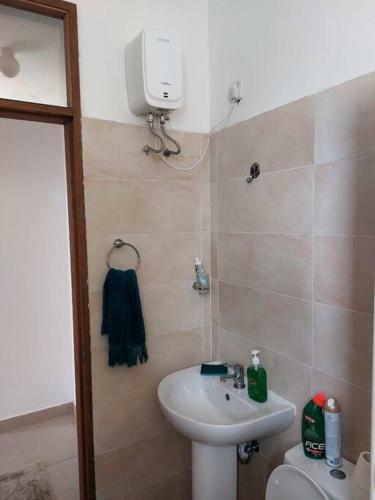 Luxurious 1br Apartment With Pool And Beach Access