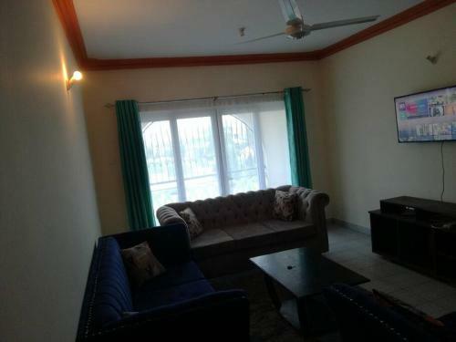Lovely 3 Bedroom Apartment With Pool