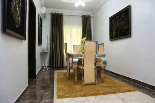 Apartamento 24hrs Power In Gated Community 3 Bedroom Apt