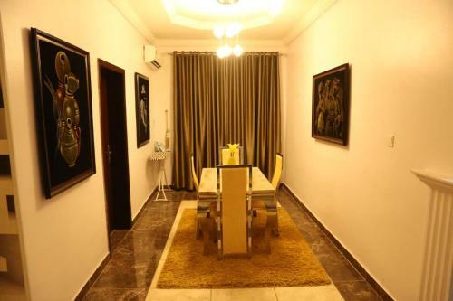 Apartamento 24hrs Power In Gated Community 3 Bedroom Apt