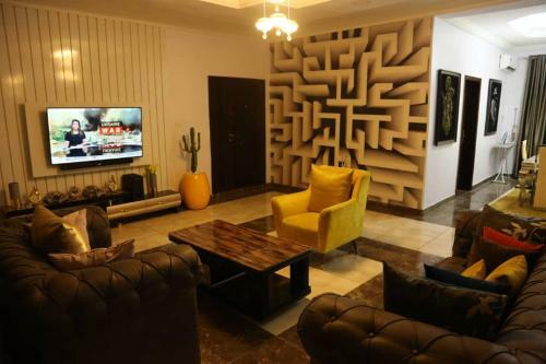Apartamento 24hrs Power In Gated Community 3 Bedroom Apt