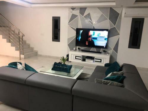 T�rangalux Villa De Standing Saly Center