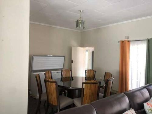 Cheerful 4 Bedroom Villa With Pool