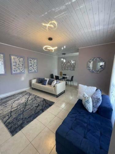 Spacious 2 Bedroomed Semi-detached Fully Furnished Apartment