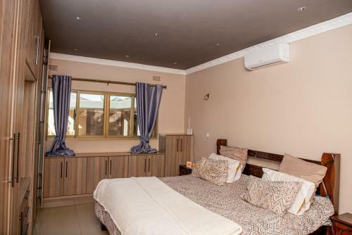 Apartamento Cheerful And Luxurious 4 Bedroom Villa With A Pool.