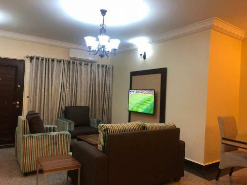 Luxury 2 Bedroom Apartment Away From Home