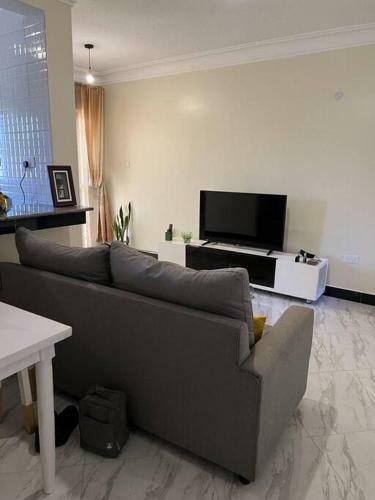 Full Access To One Bedroomed Apartment!