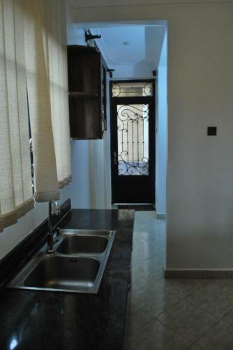 Jacuzzi City Home