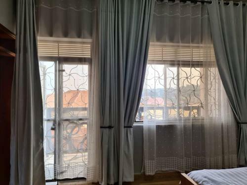 Unia Fancy Flats 3 Bed Room Apartment- Flat 2