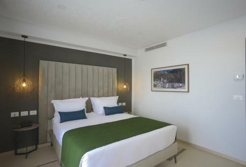 Apartamento Maia Hotel Suites