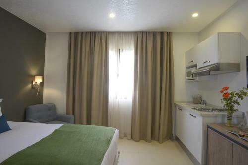 Apartamento Maia Hotel Suites
