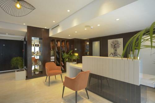 Apartamento Maia Hotel Suites