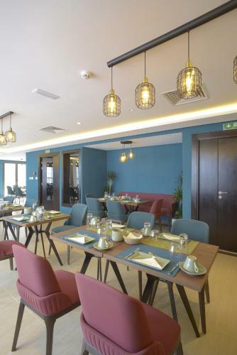 Apartamento Maia Hotel Suites