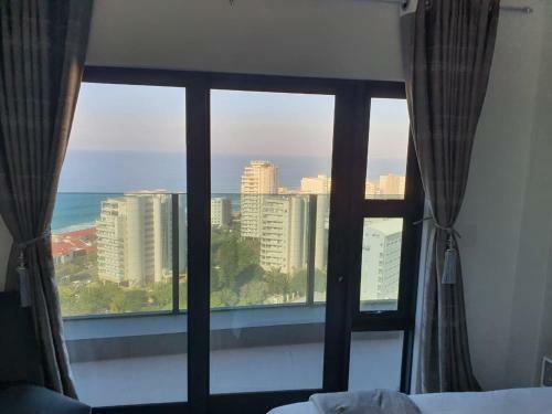 Oceans Umhlanga Delux Apartment