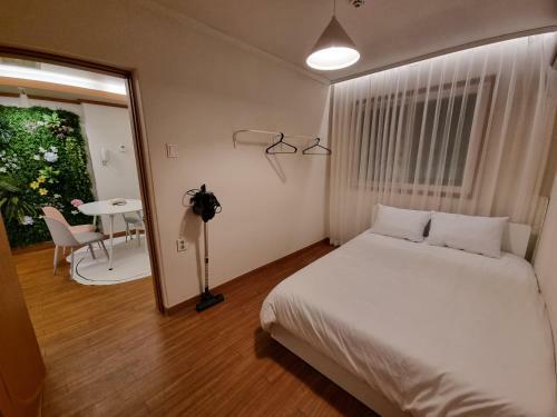 Villa Hs House