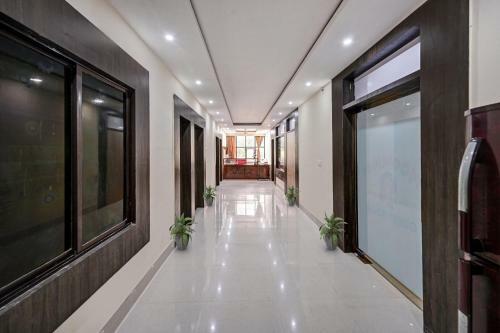 Hotel Capital O 90988 Moonlight Guest House