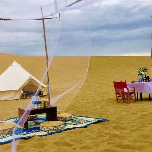 Dunhuang International Luxury Camping